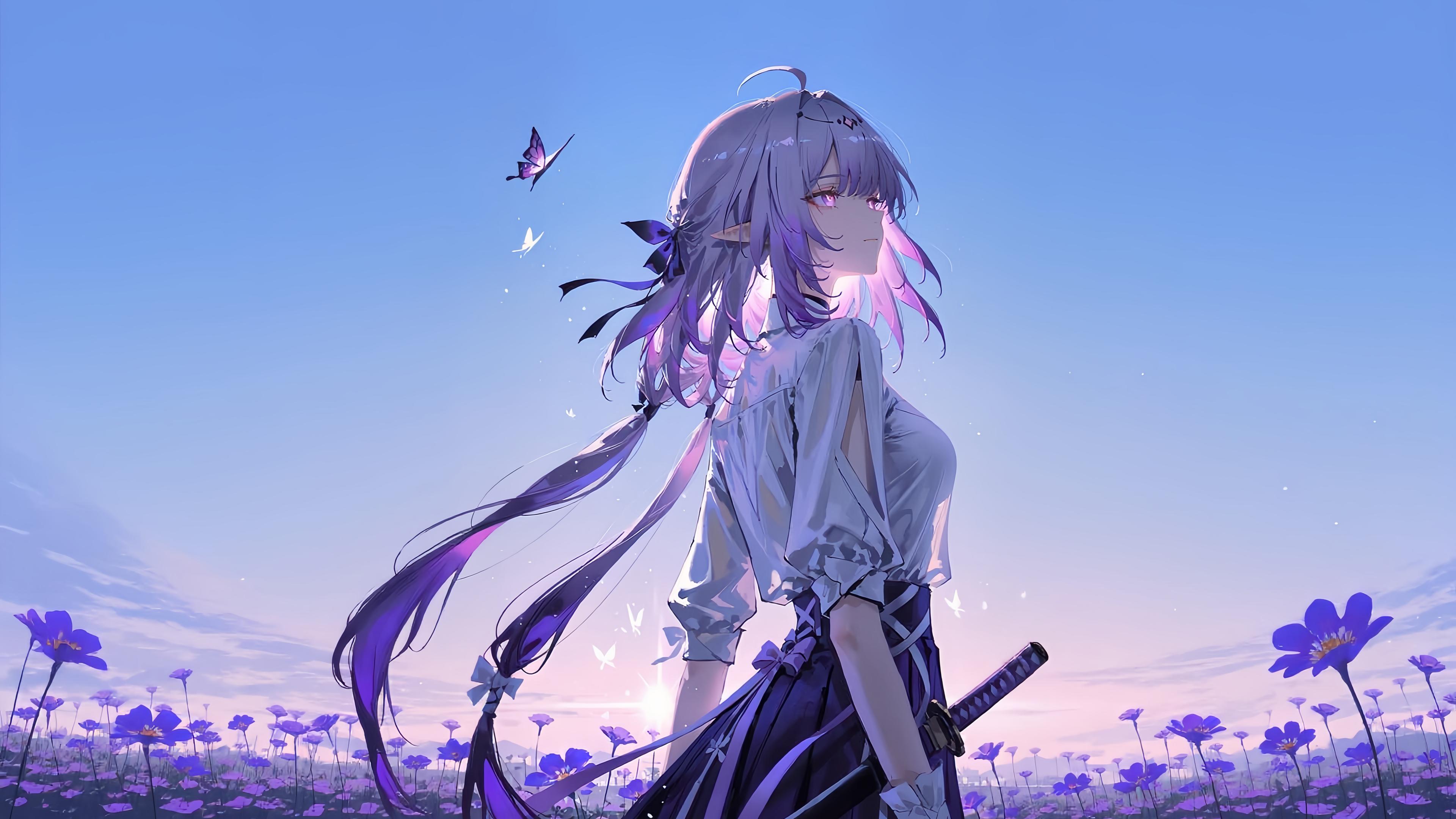AI绘画《崩坏:星穹铁道》遐蝶4K电脑壁纸，淡紫色长发精灵耳少女，紫色花海与蝴蝶背景，手持刀剑，唯美日系插画